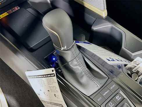 New 2026 Toyota Camry Hybrid image 15