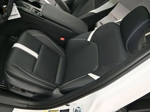 New 2026 Toyota Camry Hybrid w/ Multimedia Upgrade Package image 10