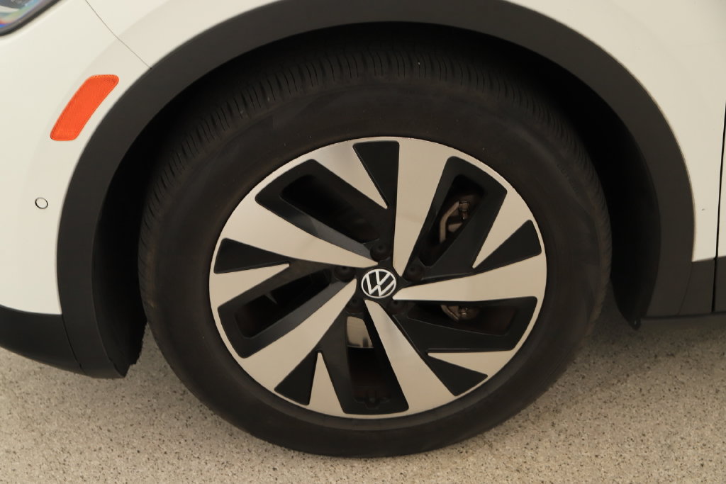 Used 2024 Volkswagen ID.4 2WD image 29