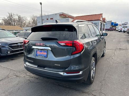 Used 2020 GMC Terrain SLT image 13