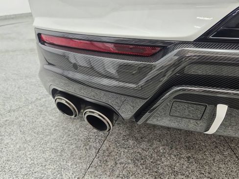 Used 2023 Lamborghini Urus Performante AWD/4WD image 24