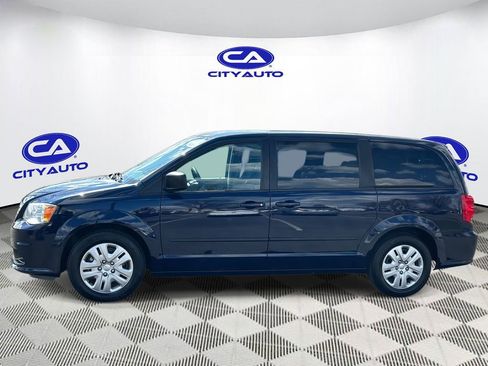 Used 2016 Dodge Grand Caravan SE w/ Quick Order Package 29E SE image 7