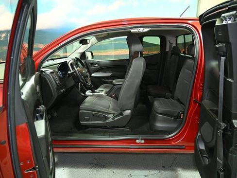 Used 2016 Chevrolet Colorado LT w/ LT Convenience Package image 51