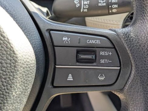 Certified 2024 Honda HR-V LX image 20