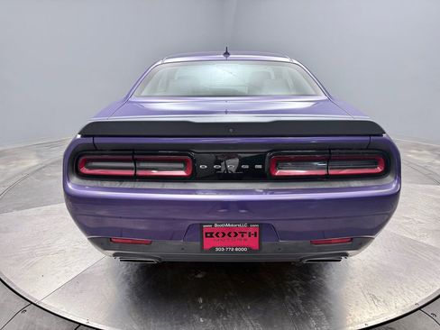 Used 2016 Dodge Challenger R/T Scat Pack w/ Leather Interior Group image 6