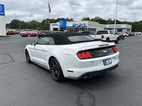 Used 2023 Ford Mustang Premium image 23