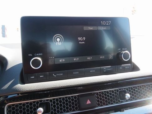 Used 2024 Honda Civic Sport image 3