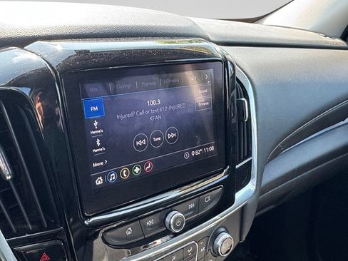 Used 2021 Chevrolet Traverse LT AWD/4WD image 25