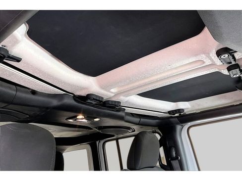Used 2019 Jeep Wrangler Unlimited Sport AWD/4WD image 20