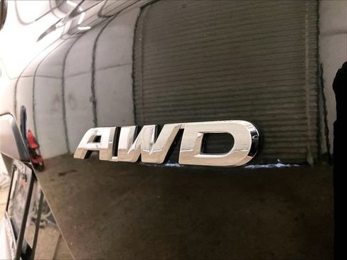 Used 2019 Honda CR-V LX image 14