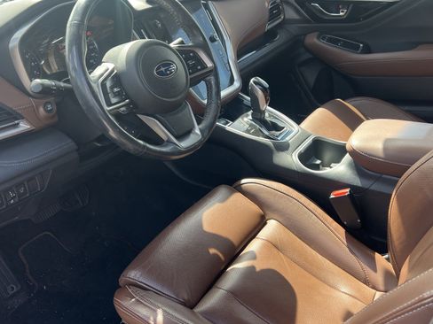 Used 2021 Subaru Outback Touring w/ Popular Package #2 image 14