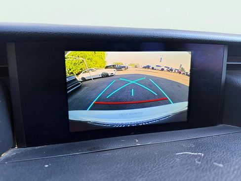 Used 2019 Lexus IS 300 w/ Accessory Package 2 image 15
