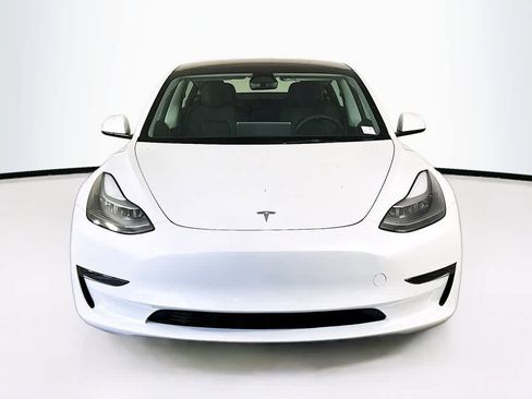 Used 2023 Tesla Model 3 Standard Range RWD image 6