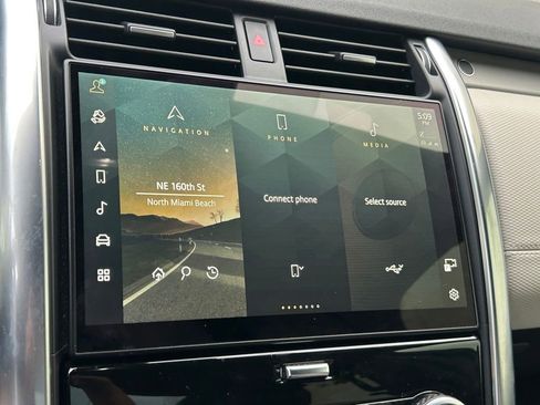 Used 2021 Land Rover Discovery S R-Dynamic image 56