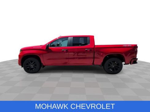 Used 2022 Chevrolet Silverado 1500 Custom AWD/4WD image 5