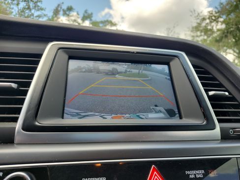 Used 2019 Hyundai Sonata SE FWD image 25