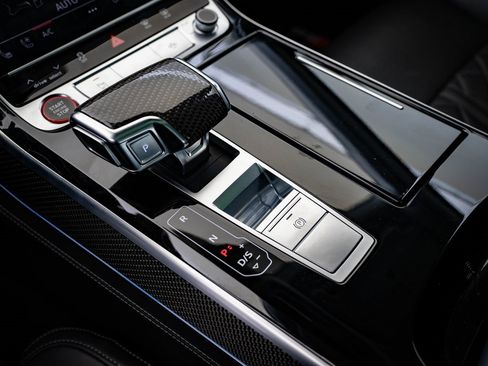 Certified 2022 Audi S8 image 34