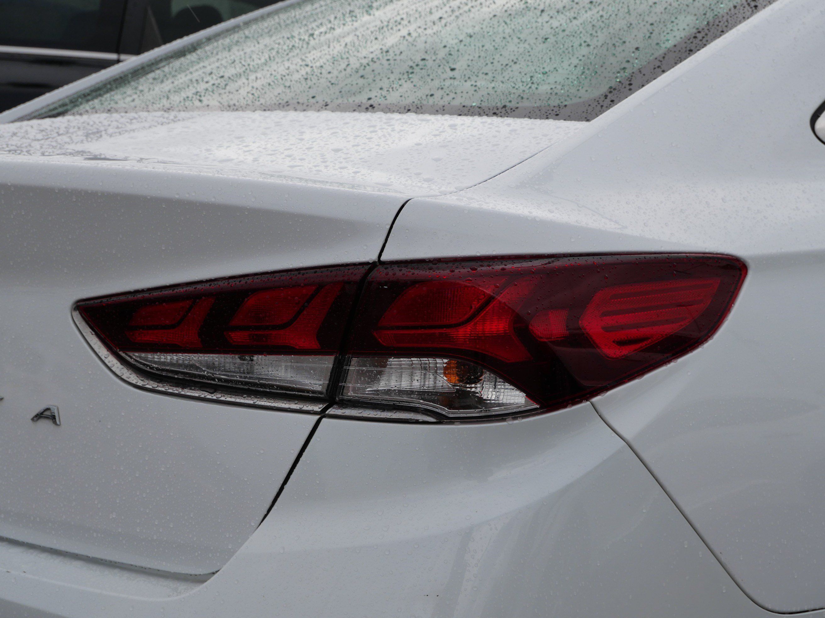 Used 2018 Hyundai Sonata SE w/ Cargo Package FWD image 8