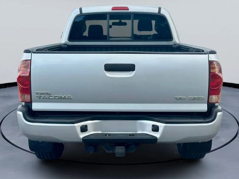Used 2006 Toyota Tacoma 4x4 Access Cab V6 image 6