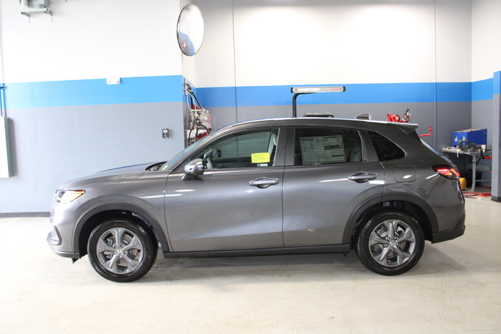 New 2027 Honda HR-V LX image 8