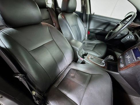 Used 2013 Chevrolet Impala LTZ image 26