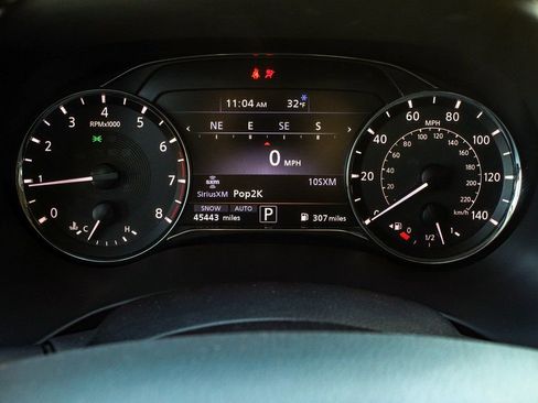 Used 2024 INFINITI QX80 Luxe image 16