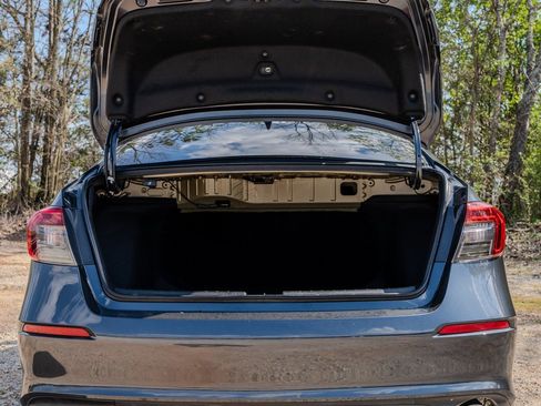 Used 2022 Honda Civic Sport image 9