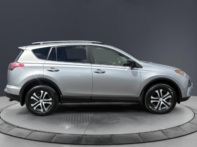 Used 2018 Toyota RAV4 LE w/ All Weather Liner Package AWD/4WD image 6