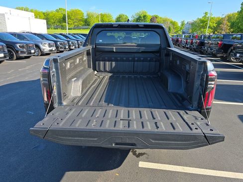 New 2025 GMC Sierra EV Denali image 30