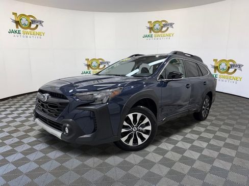 Used 2024 Subaru Outback Limited AWD/4WD image 4