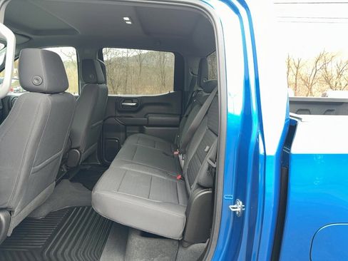 Used 2023 Chevrolet Silverado 1500 Custom image 10