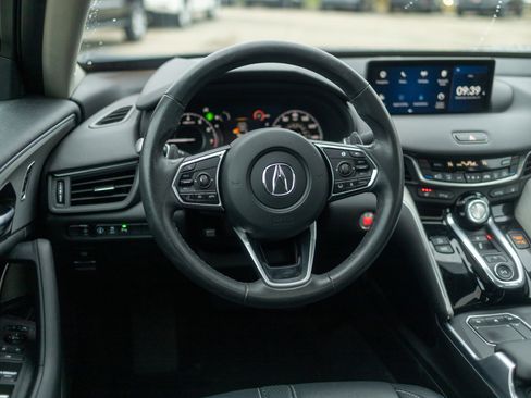 Used 2023 Acura TLX w/ Technology Package image 26