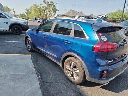 Used 2020 Kia Niro LXS FWD image 21