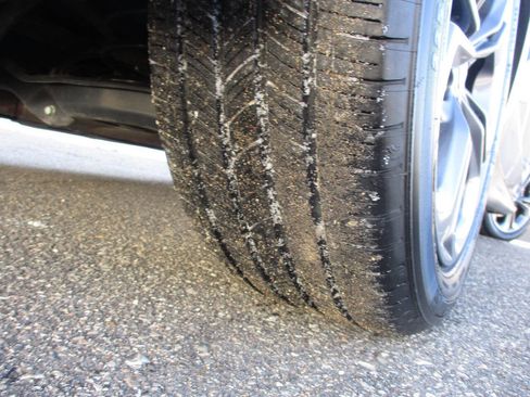 Used 2023 Honda Accord EX image 48