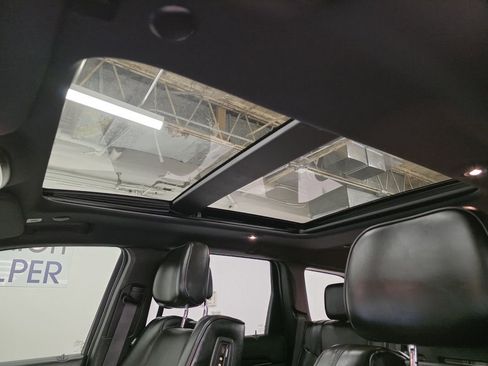 Used 2020 Jeep Grand Cherokee High Altitude image 37