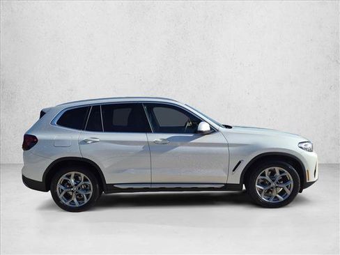 Used 2024 BMW X3 sDrive30i w/ Convenience Package RWD image 4