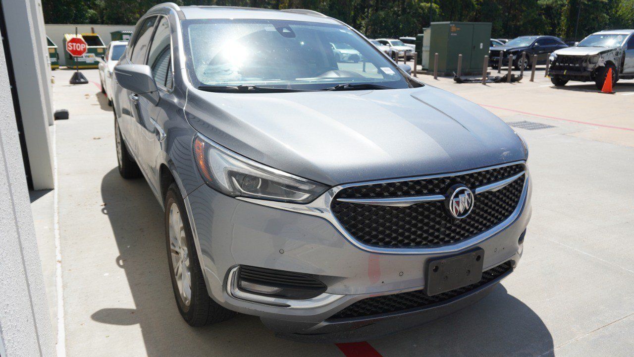 Used 2020 Buick Enclave Avenir w/ Trailering Package, 5000 lbs. FWD image 3