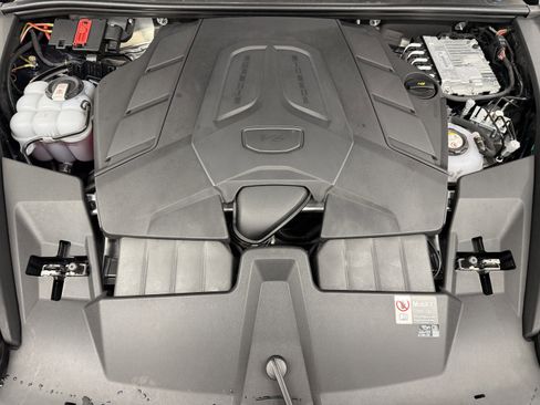 Certified 2026 Porsche Cayenne S AWD/4WD image 62