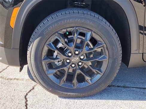 New 2026 Chevrolet Traverse LT w/ Midnight/Sport Edition image 13