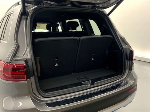 New 2026 Mercedes-Benz GLB 250 image 17