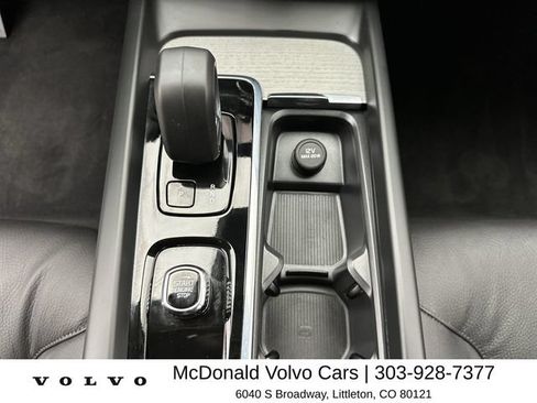 Certified 2025 Volvo XC60 B5 Plus AWD/4WD image 20