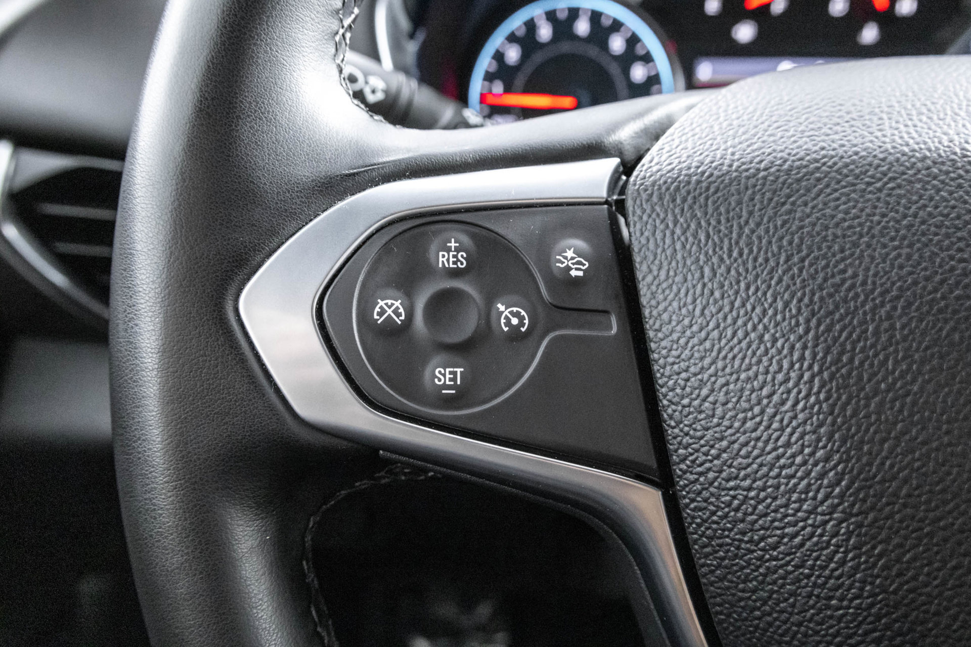Certified 2023 Chevrolet Traverse LT AWD/4WD image 25