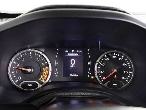 Used 2020 Jeep Renegade Sport w/ Sport Appearance Group AWD/4WD image 35