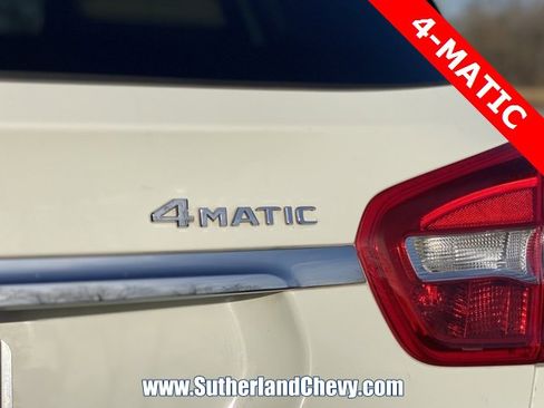 Used 2017 Mercedes-Benz GLA 250 4MATIC image 13