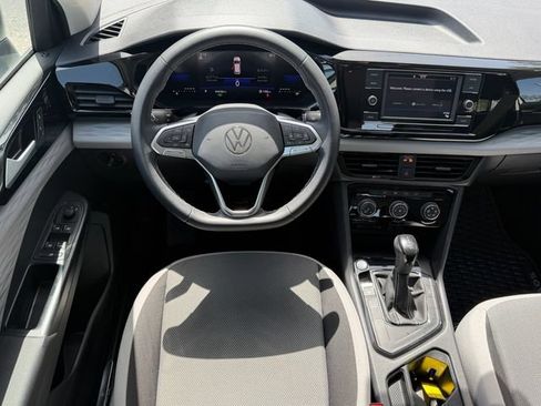 Certified 2023 Volkswagen Taos S FWD image 14