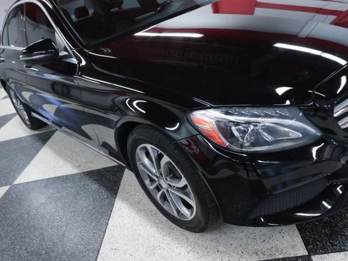 Used 2017 Mercedes-Benz C 300 4MATIC Sedan image 33