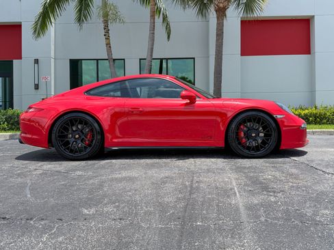 Used 2015 Porsche 911 Carrera GTS RWD image 2