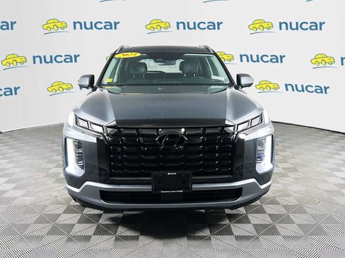 Used 2023 Hyundai Palisade SEL w/ Premium Package image 2