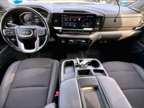 Used 2022 GMC Sierra 1500 Elevation image 14