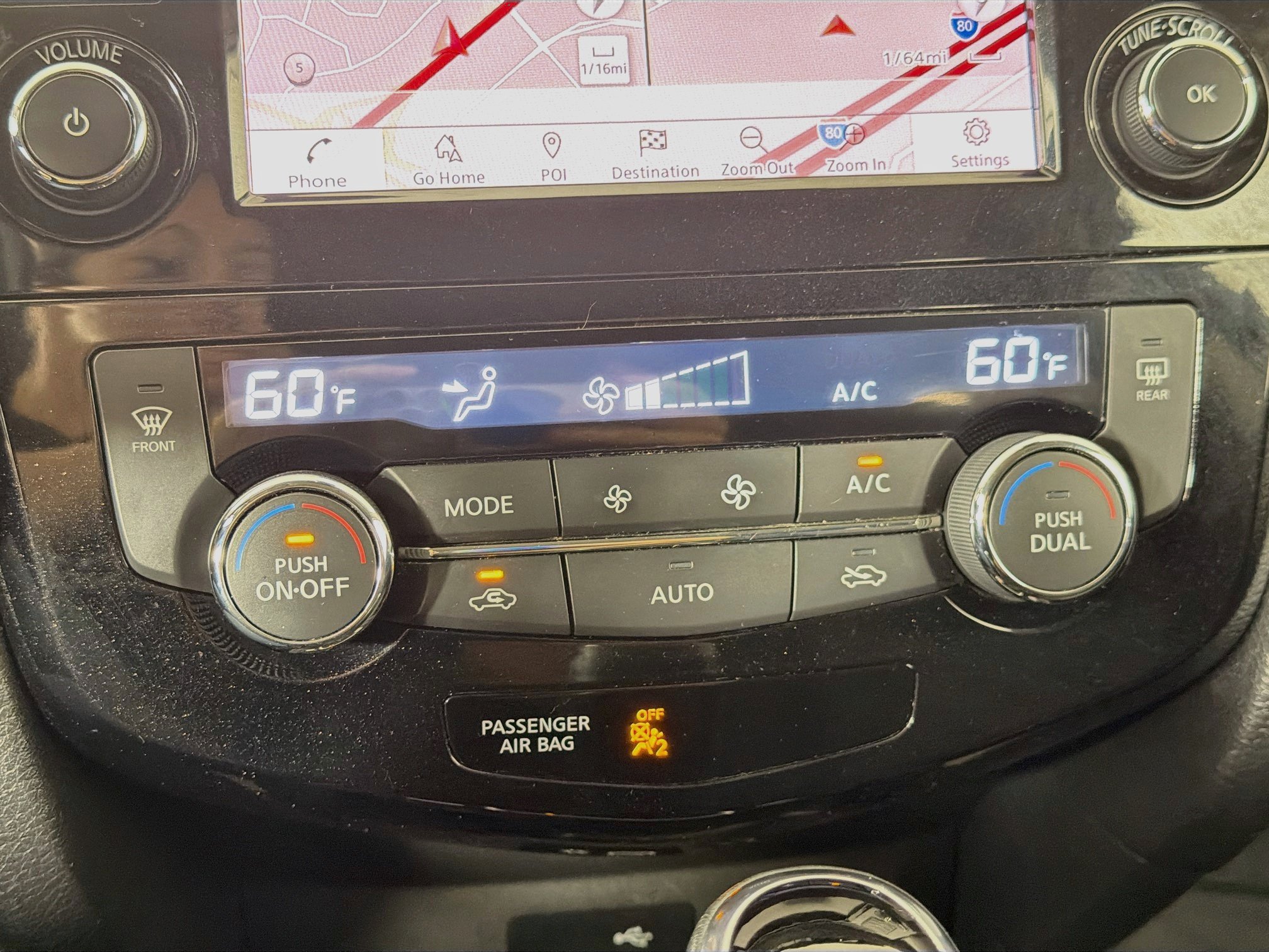 Used 2019 Nissan Rogue Sport SV w/ Technology Package FWD image 23